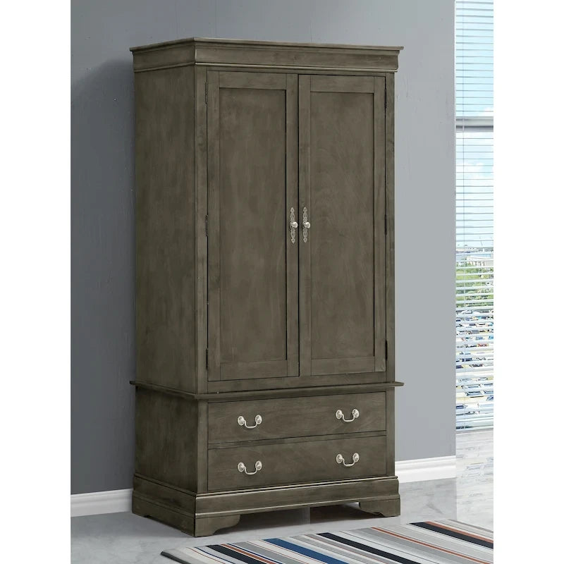 Traditional style wardrobe