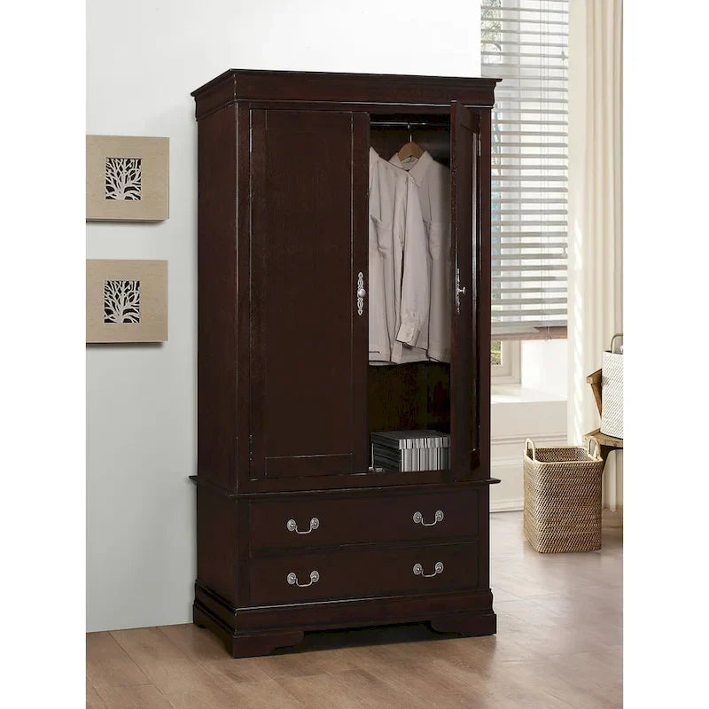 Traditional style wardrobe