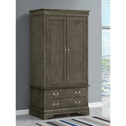 Traditional style wardrobe