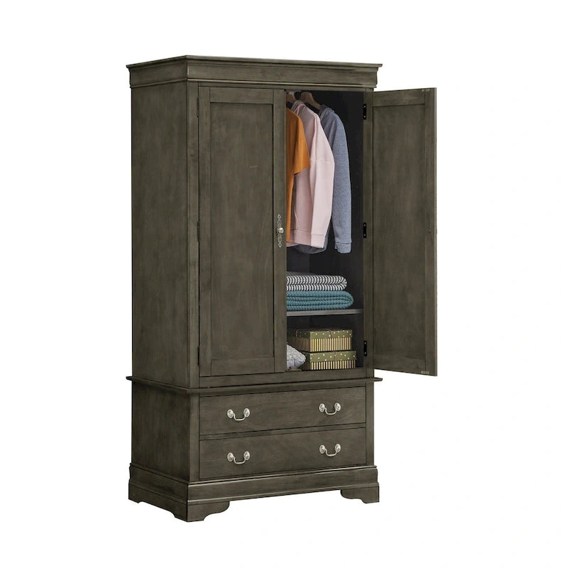 Traditional style wardrobe
