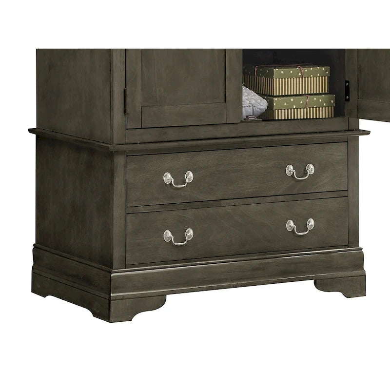 Traditional style wardrobe